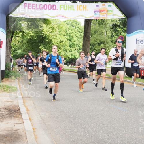29.06.2025 - hella hamburg halbmarathon MichiJ http://msf.ph/oto/8346134 29.06.2025 10:40:37 Zwischen KM18-KM19 3334, 3999, 6877, 7232, 7918, 9032, 12490, 13033, 13803, 13865, 16357, 16780, 18487 meine-sportfotos.de