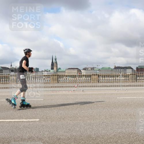 29.06.2025 - hella hamburg halbmarathon Lena Gebhardt http://msf.ph/oto/8346178 29.06.2025 09:09:09 Lombardsbrücke 268 meine-sportfotos.de