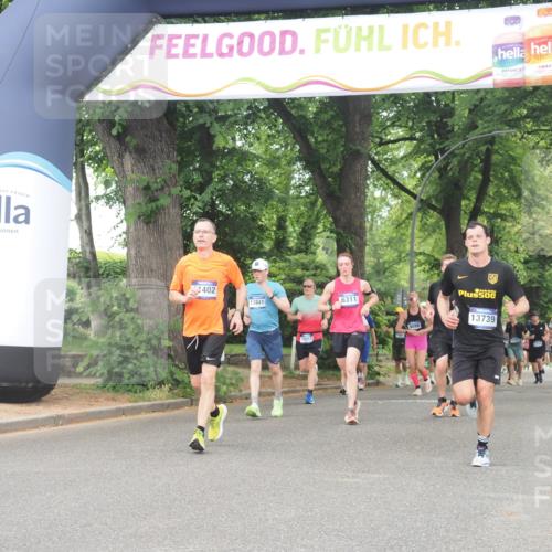 29.06.2025 - hella hamburg halbmarathon KatJ http://msf.ph/oto/8346206 29.06.2025 10:49:40 Zwischen KM18-KM19 1114, 1940, 4859, 6311, 7869 meine-sportfotos.de