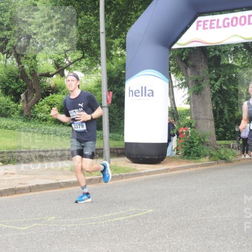 29.06.2025 - hella hamburg halbmarathon KatJ http://msf.ph/oto/8346243 29.06.2025 10:20:02 Zwischen KM18-KM19 3379, 8323 meine-sportfotos.de
