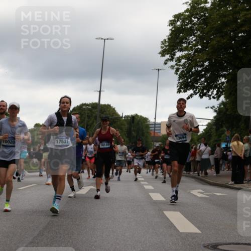 29.06.2025 - hella hamburg halbmarathon Yannick Fuchs http://msf.ph/oto/8346490 29.06.2025 10:52:28 20KM 1319, 1833, 2159, 2250, 2619, 2711, 2996, 3251, 4550, 4767, 5675, 6592, 7659, 7856, 8089, 9230, 9553, 9555, 9835, 10020, 10268, 10319, 10518, 10539, 10703, 11394, 11605, 11808, 11846, 12378, 12495, 12734, 12735, 12809, 12879, 13287, 13512, 13654, 13694, 14355, 14673, 15197, 15527, 16189, 16409, 17531, 17665, 17814, 17839, 17967, 18682, 18727, 18833, 18985, 19002, 19003 meine-sportfotos.de