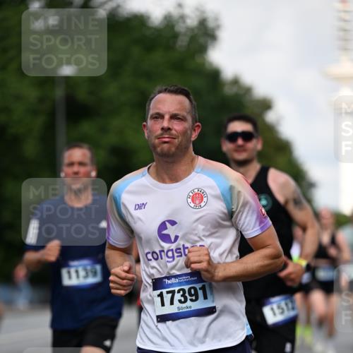 29.06.2025 - hella hamburg halbmarathon Dr. Thomas Lammeyer http://msf.ph/oto/8346491 29.06.2025 09:56:10 Kennedybrücke 1139, 1169, 1220, 1415, 1512, 1604, 2233, 3109, 3124, 3305, 4080, 4691, 4915, 5007, 5011, 5336, 5477, 6373, 6711, 7067, 7191, 7432, 7451, 7865, 7961, 8467, 8852, 9444, 10099, 10251, 10493, 10741, 10796 meine-sportfotos.de