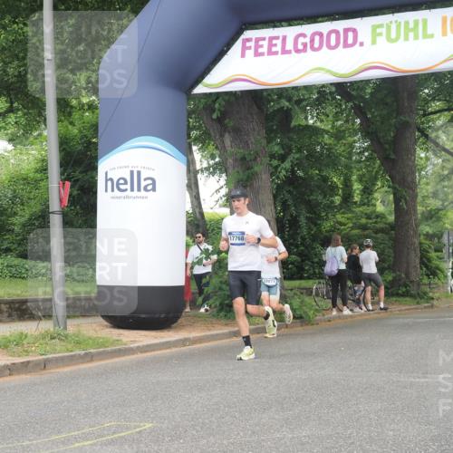 29.06.2025 - hella hamburg halbmarathon KatJ http://msf.ph/oto/8346501 29.06.2025 10:20:04 Zwischen KM18-KM19 3379, 8323 meine-sportfotos.de