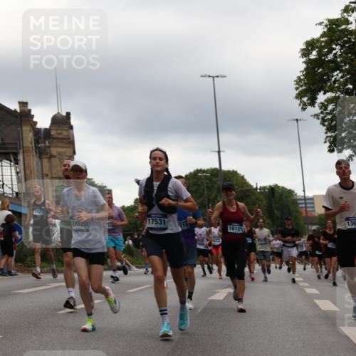 29.06.2025 - hella hamburg halbmarathon Yannick Fuchs http://msf.ph/oto/8346577 29.06.2025 10:52:28 20KM 1319, 1833, 2159, 2250, 2619, 2711, 2996, 3251, 4550, 4767, 5675, 6592, 7659, 7856, 8089, 9230, 9553, 9555, 9835, 10020, 10268, 10319, 10518, 10539, 10703, 11394, 11605, 11808, 11846, 12378, 12495, 12734, 12735, 12809, 12879, 13287, 13512, 13654, 13694, 14355, 14673, 15197, 15527, 16189, 16409, 17531, 17665, 17814, 17839, 17967, 18682, 18727, 18833, 18985, 19002, 19003 meine-sportfotos.de