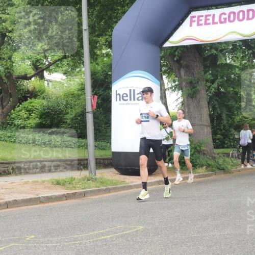 29.06.2025 - hella hamburg halbmarathon KatJ http://msf.ph/oto/8346588 29.06.2025 10:20:04 Zwischen KM18-KM19 3379, 8323 meine-sportfotos.de