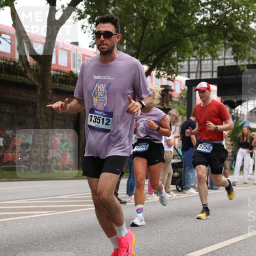 29.06.2025 - hella hamburg halbmarathon Yannick Fuchs http://msf.ph/oto/8346597 29.06.2025 10:52:28 20KM 1319, 1833, 2159, 2250, 2619, 2711, 2996, 3251, 4550, 4767, 5675, 6592, 7659, 7856, 8089, 9230, 9553, 9555, 9835, 10020, 10268, 10319, 10518, 10539, 10703, 11394, 11605, 11808, 11846, 12378, 12495, 12734, 12735, 12809, 12879, 13287, 13512, 13654, 13694, 14355, 14673, 15197, 15527, 16189, 16409, 17531, 17665, 17814, 17839, 17967, 18682, 18727, 18833, 18985, 19002, 19003 meine-sportfotos.de