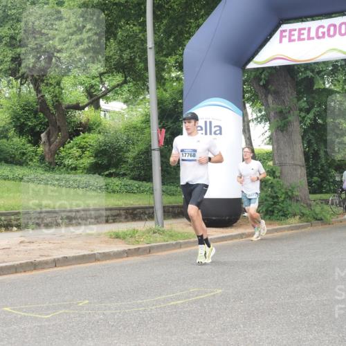 29.06.2025 - hella hamburg halbmarathon KatJ http://msf.ph/oto/8346626 29.06.2025 10:20:05 Zwischen KM18-KM19 3379, 8323 meine-sportfotos.de
