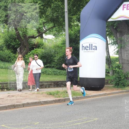 29.06.2025 - hella hamburg halbmarathon KatJ http://msf.ph/oto/8346883 29.06.2025 10:20:12 Zwischen KM18-KM19 7055 meine-sportfotos.de