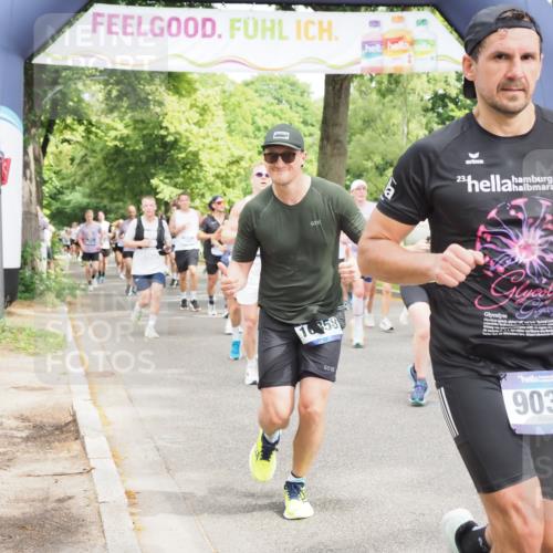 29.06.2025 - hella hamburg halbmarathon MichiJ http://msf.ph/oto/8346925 29.06.2025 10:40:41 Zwischen KM18-KM19 3334, 3999, 5077, 6723, 7918, 8335, 9032, 10724, 11009, 11333, 11689, 12607, 12910, 13033, 13865, 14239, 16467, 16780, 18418 meine-sportfotos.de