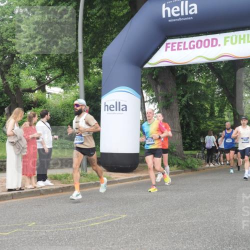29.06.2025 - hella hamburg halbmarathon KatJ http://msf.ph/oto/8347220 29.06.2025 10:20:20 Zwischen KM18-KM19 3201, 7481 meine-sportfotos.de