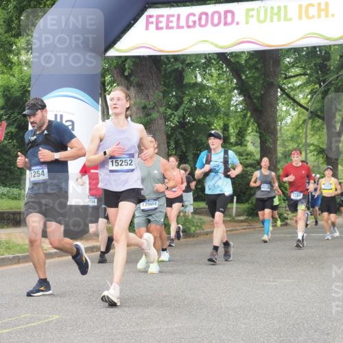 29.06.2025 - hella hamburg halbmarathon KatJ http://msf.ph/oto/8347315 29.06.2025 10:49:55 Zwischen KM18-KM19 1254, 1334, 1573, 1881, 3001, 3921, 4538, 4665, 5384, 5734 meine-sportfotos.de