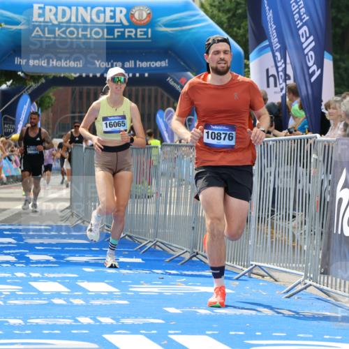 29.06.2025 - hella hamburg halbmarathon Strokosch-Dieckow http://msf.ph/oto/8347487 29.06.2025 10:32:15 Ziel 1894, 7272, 10484, 10876, 15826, 16065 meine-sportfotos.de