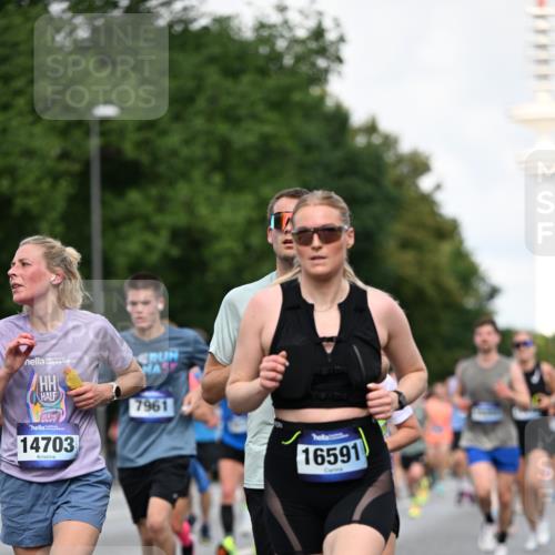 29.06.2025 - hella hamburg halbmarathon Dr. Thomas Lammeyer http://msf.ph/oto/8347584 29.06.2025 09:56:14 Kennedybrücke 1139, 1169, 1220, 1415, 1468, 1512, 1604, 2233, 3109, 3124, 3305, 4080, 4497, 4691, 4915, 5007, 5011, 5477, 6373, 7067, 7191, 7432, 7451, 7865, 7961, 8467, 8852, 10099, 10251, 10741, 10796 meine-sportfotos.de