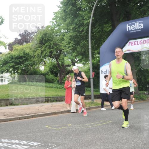 29.06.2025 - hella hamburg halbmarathon KatJ http://msf.ph/oto/8347612 29.06.2025 10:20:24 Zwischen KM18-KM19 2851, 3201, 5826, 7481 meine-sportfotos.de