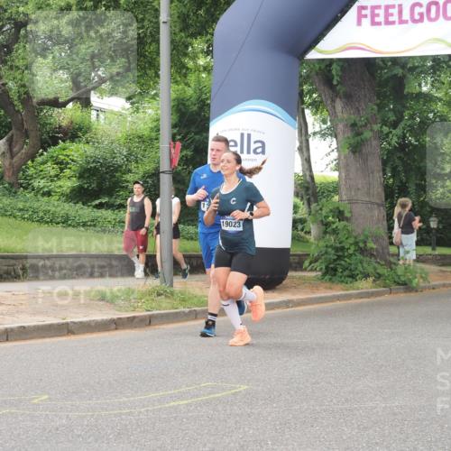 29.06.2025 - hella hamburg halbmarathon KatJ http://msf.ph/oto/8347718 29.06.2025 10:50:02 Zwischen KM18-KM19 1427, 1464, 2683, 3921, 4538, 5384 meine-sportfotos.de