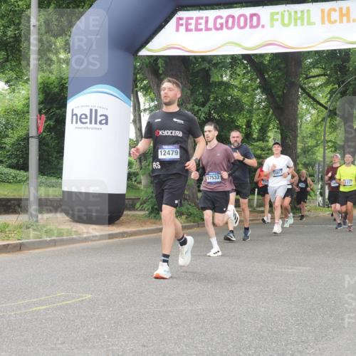 29.06.2025 - hella hamburg halbmarathon KatJ http://msf.ph/oto/8347821 29.06.2025 10:50:04 Zwischen KM18-KM19 1427, 1464, 2683, 7243 meine-sportfotos.de