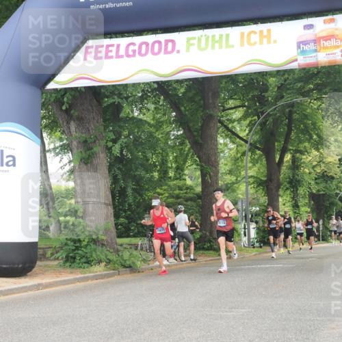 29.06.2025 - hella hamburg halbmarathon KatJ http://msf.ph/oto/8348374 29.06.2025 10:20:42 Zwischen KM18-KM19  meine-sportfotos.de