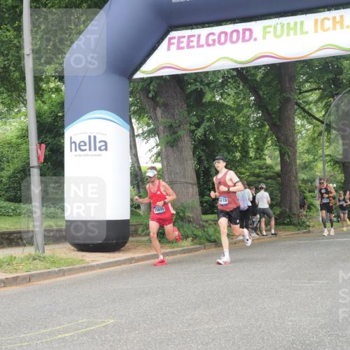 29.06.2025 - hella hamburg halbmarathon KatJ http://msf.ph/oto/8348448 29.06.2025 10:20:43 Zwischen KM18-KM19  meine-sportfotos.de