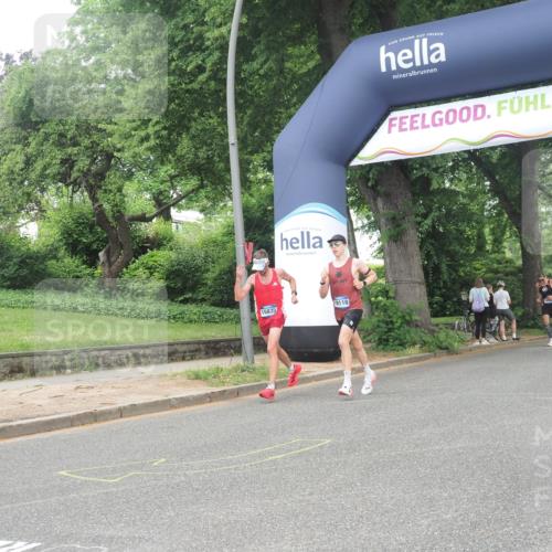 29.06.2025 - hella hamburg halbmarathon KatJ http://msf.ph/oto/8348501 29.06.2025 10:20:44 Zwischen KM18-KM19  meine-sportfotos.de