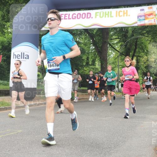 29.06.2025 - hella hamburg halbmarathon KatJ http://msf.ph/oto/8348614 29.06.2025 10:50:15 Zwischen KM18-KM19 2424, 2685, 4328, 7453 meine-sportfotos.de