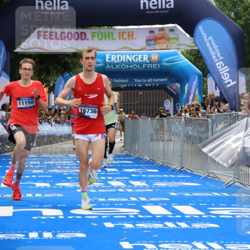 29.06.2025 - hella hamburg halbmarathon Strokosch-Dieckow http://msf.ph/oto/8348737 29.06.2025 10:32:06 Ziel 1407, 1686, 1894, 11150, 11370, 15826, 16505, 16736 meine-sportfotos.de