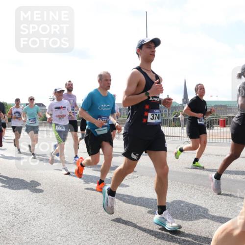 29.06.2025 - hella hamburg halbmarathon Lena Gebhardt http://msf.ph/oto/8348986 29.06.2025 10:01:02 Lombardsbrücke 13287, 8326, 10188, 14306, 2016, 7757, 196, 1722, 3740, 863, 1130, 1387, 1420, 1583, 1611, 1726, 2006, 2091, 2236, 2354, 2363, 2474, 2490, 2936, 3059, 3141, 3625, 3740, 3983, 4068, 4238, 4249, 4370, 4616, 4708, 5033, 5418, 5870, 6138, 6147, 0000, 6443, 6487, 6531, 6591, 6714, 6757, 6835, 7658, 7757, 7759, 7761, 7846, 8045, 8046, 8255, 8326, 8478, 8632, 8923, 9124, 9553, 9555, 9577, 9932, 10074, 10188, 10271, 10383, 10599, 11465 meine-sportfotos.de