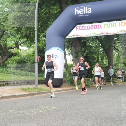 29.06.2025 - hella hamburg halbmarathon KatJ http://msf.ph/oto/8349054 29.06.2025 10:20:50 Zwischen KM18-KM19  meine-sportfotos.de