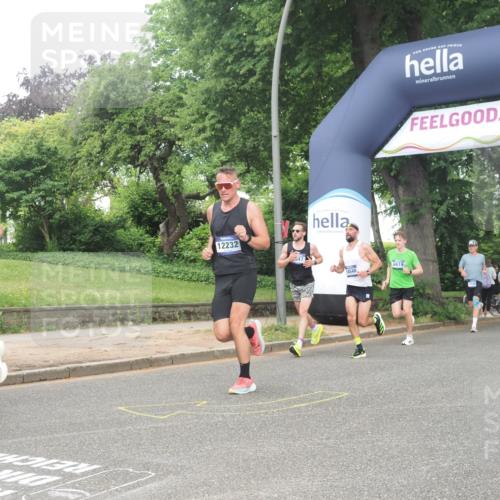 29.06.2025 - hella hamburg halbmarathon KatJ http://msf.ph/oto/8349303 29.06.2025 10:20:51 Zwischen KM18-KM19  meine-sportfotos.de