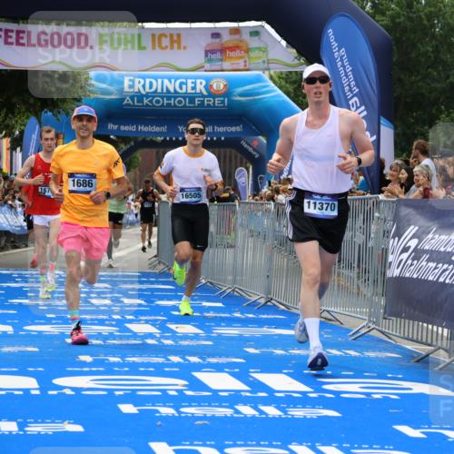 29.06.2025 - hella hamburg halbmarathon Strokosch-Dieckow http://msf.ph/oto/8349476 29.06.2025 10:32:03 Ziel 1407, 1686, 4129, 4698, 6619, 11150, 11199, 11370, 15826, 16505, 16736 meine-sportfotos.de