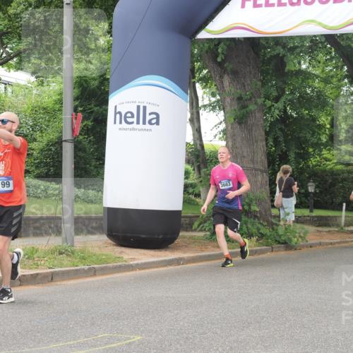 29.06.2025 - hella hamburg halbmarathon KatJ http://msf.ph/oto/8349674 29.06.2025 10:50:33 Zwischen KM18-KM19 1316, 3199 meine-sportfotos.de