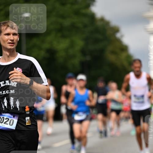 29.06.2025 - hella hamburg halbmarathon Dr. Thomas Lammeyer http://msf.ph/oto/8350343 29.06.2025 10:18:31 Kennedybrücke 1071, 1131, 1480, 1728, 2990, 3020, 3025, 3154, 3454, 3691, 3728, 3756, 3834, 5191, 5546, 5670, 6028, 6083, 6181, 6366, 6717, 6724, 7209, 7442, 7840, 7991, 8055, 8147, 8409, 8563, 8755, 9173, 9663, 10224, 10610, 10977 meine-sportfotos.de