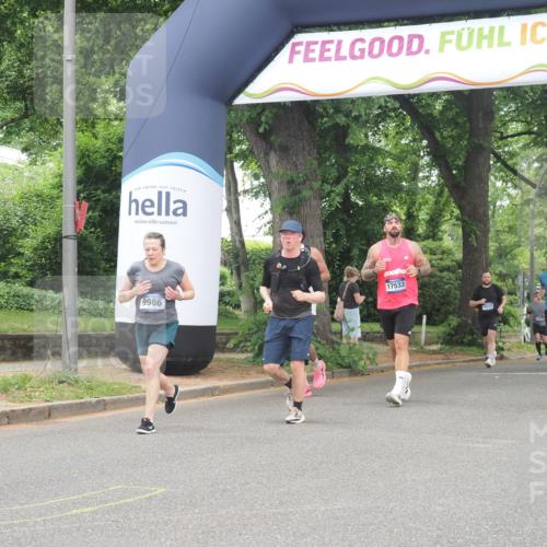 29.06.2025 - hella hamburg halbmarathon KatJ http://msf.ph/oto/8350349 29.06.2025 10:50:42 Zwischen KM18-KM19 2810, 3663, 4389, 5511, 8423 meine-sportfotos.de