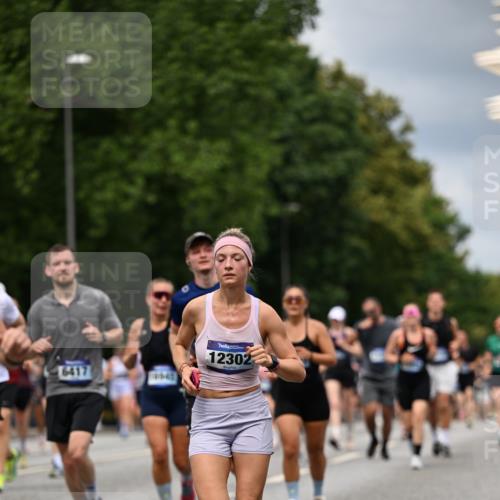 29.06.2025 - hella hamburg halbmarathon Dr. Thomas Lammeyer http://msf.ph/oto/8350424 29.06.2025 10:40:45 Kennedybrücke 1008, 1010, 1224, 3401, 3699, 3895, 4245, 4937, 5171, 5246, 5540, 5747, 5809, 5919, 6184, 6359, 6417, 7632, 8530, 8581, 9229, 9295, 9432, 9694, 9701, 9806, 10123, 10487, 10531, 10577, 10984 meine-sportfotos.de