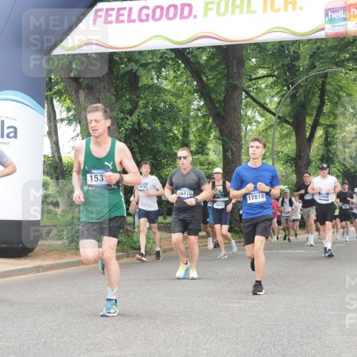 29.06.2025 - hella hamburg halbmarathon KatJ http://msf.ph/oto/8350822 29.06.2025 10:50:51 Zwischen KM18-KM19 1531, 4945, 6966 meine-sportfotos.de