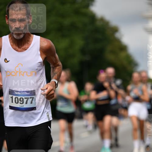 29.06.2025 - hella hamburg halbmarathon Dr. Thomas Lammeyer http://msf.ph/oto/8351065 29.06.2025 10:18:35 Kennedybrücke 1071, 1131, 1480, 1728, 2046, 3020, 3025, 3154, 3454, 3691, 3728, 3756, 3834, 5191, 6028, 6083, 6181, 6366, 6717, 6724, 7442, 7446, 7447, 8055, 8522, 8563, 8755, 9173, 9663, 10224, 10610, 10977 meine-sportfotos.de