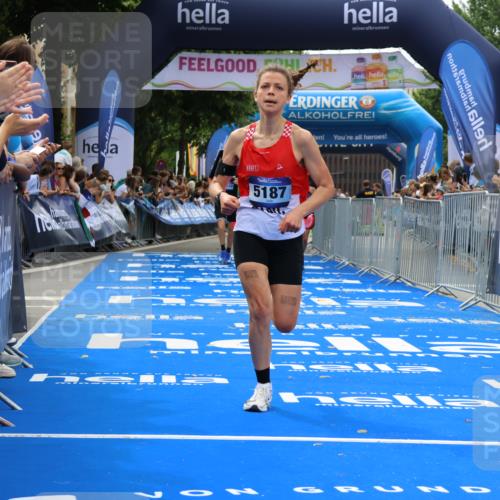29.06.2025 - hella hamburg halbmarathon Strokosch-Dieckow http://msf.ph/oto/8351224 29.06.2025 10:31:47 Ziel 3935, 5187, 10927, 11929, 18102 meine-sportfotos.de