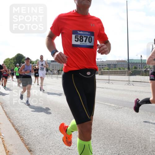 29.06.2025 - hella hamburg halbmarathon Lena Gebhardt http://msf.ph/oto/8351552 29.06.2025 10:01:09 Lombardsbrücke 52, 5870, 1659, 1130, 1387, 1420, 1611, 1726, 2006, 2091, 2354, 2363, 2490, 2936, 3059, 3141, 3425, 3625, 3663, 3740, 3983, 4068, 4238, 4249, 4319, 4370, 4616, 4649, 4708, 5033, 5418, 5675, 5870, 6087, 6147, 0000, 6487, 6531, 6591, 6714, 6757, 6835, 6924, 7287, 7658, 7757, 7759, 7761, 7846, 8030, 8045, 8046, 8255, 8326, 8478, 8632, 8923, 9124, 9553, 9555, 9577, 9932, 10074, 10188, 10271, 10383, 10576, 11465 meine-sportfotos.de