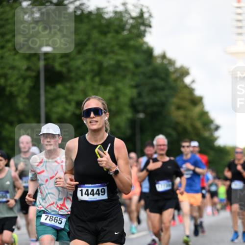 29.06.2025 - hella hamburg halbmarathon Dr. Thomas Lammeyer http://msf.ph/oto/8351766 29.06.2025 09:56:19 Kennedybrücke 1070, 1139, 1220, 1415, 1468, 1512, 1613, 1782, 2233, 3098, 3109, 3124, 4080, 4497, 4691, 5011, 5476, 5477, 7067, 7191, 7325, 7432, 7451, 7843, 7865, 7961, 8467, 9081, 10000, 10099, 10251, 10741, 10796, 11346 meine-sportfotos.de