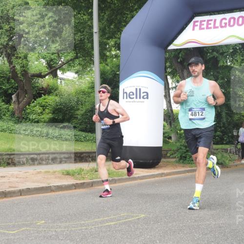 29.06.2025 - hella hamburg halbmarathon KatJ http://msf.ph/oto/8351783 29.06.2025 10:21:22 Zwischen KM18-KM19 1894, 3955, 4812, 5660, 7845 meine-sportfotos.de