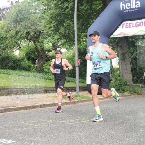 29.06.2025 - hella hamburg halbmarathon KatJ http://msf.ph/oto/8351888 29.06.2025 10:21:22 Zwischen KM18-KM19 1894, 3955, 4812, 5660, 7845 meine-sportfotos.de