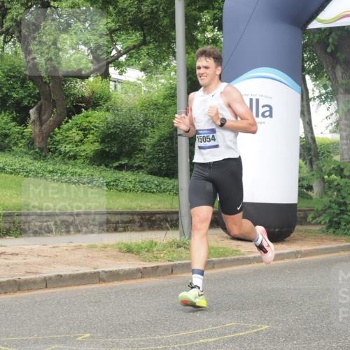 29.06.2025 - hella hamburg halbmarathon KatJ http://msf.ph/oto/8352396 29.06.2025 10:21:28 Zwischen KM18-KM19 1894, 4812, 5660 meine-sportfotos.de