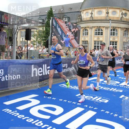 29.06.2025 - hella hamburg halbmarathon Michael Strokosch http://msf.ph/oto/8352495 29.06.2025 10:53:10 Ziel 2111, 2208, 3059, 3258, 3334, 4121, 7864, 8587, 9093, 9537, 12155, 14323, 16986, 19208 meine-sportfotos.de