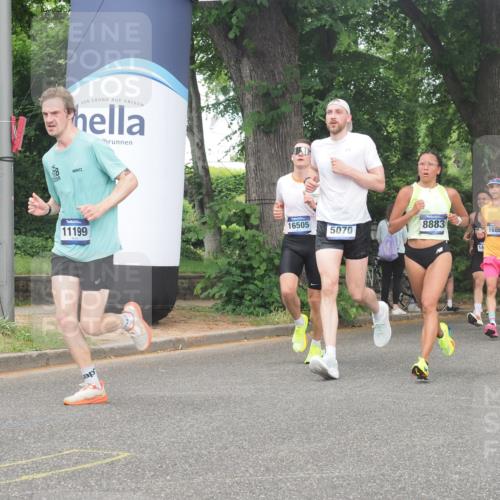 29.06.2025 - hella hamburg halbmarathon KatJ http://msf.ph/oto/8352608 29.06.2025 10:21:30 Zwischen KM18-KM19 1894, 5070, 5660 meine-sportfotos.de