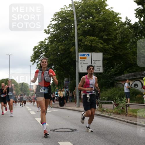 29.06.2025 - hella hamburg halbmarathon Yannick Fuchs http://msf.ph/oto/8352929 29.06.2025 10:52:53 20KM 1285, 1642, 1946, 1951, 2027, 2677, 2855, 5084, 5347, 5633, 6202, 6208, 6636, 6860, 6997, 7476, 8290, 8392, 8929, 9156, 9353, 9655, 9835, 10036, 10539, 10915, 12809, 13407, 14375, 14631, 14914, 15240, 15263, 15824, 16160, 16206, 16409, 16563, 16922, 16924, 17017, 17346, 17782, 17810, 17839, 17852, 17931, 18112, 18153, 18232, 18266, 18327, 18556, 18682, 18730, 18833, 18954, 19002, 19003 meine-sportfotos.de
