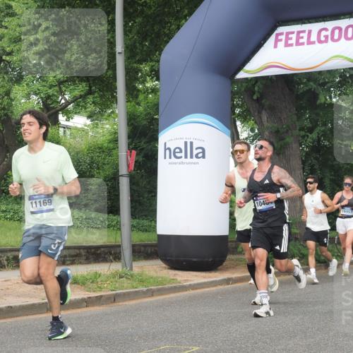 29.06.2025 - hella hamburg halbmarathon KatJ http://msf.ph/oto/8353717 29.06.2025 10:21:35 Zwischen KM18-KM19 1686, 5070, 7965 meine-sportfotos.de