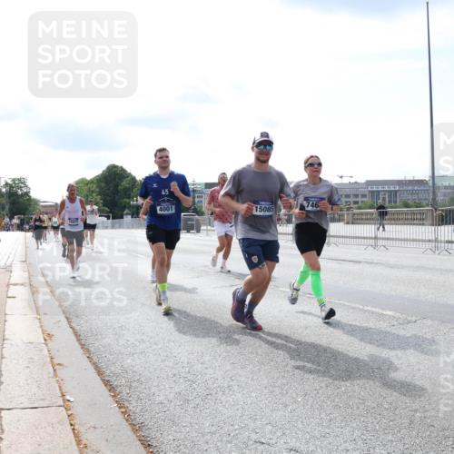 29.06.2025 - hella hamburg halbmarathon Lena Gebhardt http://msf.ph/oto/8353765 29.06.2025 10:13:51 Lombardsbrücke 45, 746, 4001, 15085, 10977, 1131, 1194, 1480, 1890, 2055, 2359, 2721, 2904, 2987, 3729, 4001, 4187, 4795, 4950, 4962, 5232, 5546, 5631, 5719, 6026, 6287, 6710, 6717, 6724, 7346, 7446, 7447, 7460, 7462, 7913, 8057, 8279, 8673, 9128, 9612, 9631, 9886, 10442, 10443, 10977, 11441, 11987, 12313, 12797, 12928, 12929, 13331, 13788, 13928, 15085, 15482, 15663, 15721, 15722, 15840, 16491, 17439, 17472, 17985, 18041, 18222, 18231, 18236, 18239 meine-sportfotos.de