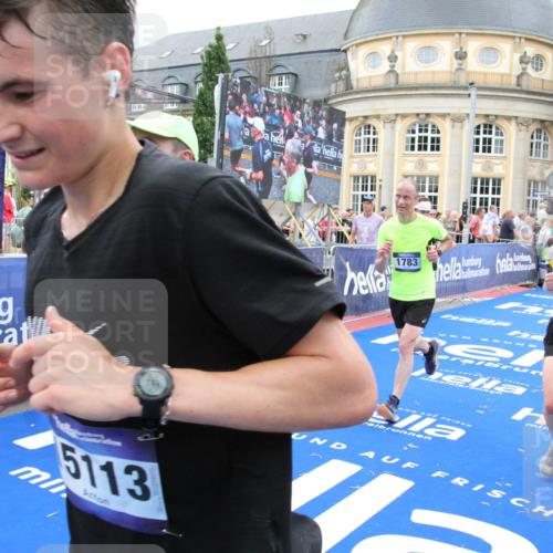 29.06.2025 - hella hamburg halbmarathon Michael Strokosch http://msf.ph/oto/8354311 29.06.2025 10:53:39 Ziel 1030, 1061, 1098, 1499, 1502, 1783, 2058, 2070, 2630, 3399, 3819, 6628, 6762, 10549, 11604, 12632, 13865, 15061, 15113, 15497, 15856, 16092, 18143, 18450, 18612, 18666, 18715 meine-sportfotos.de