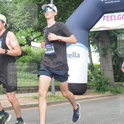 29.06.2025 - hella hamburg halbmarathon KatJ http://msf.ph/oto/8355465 29.06.2025 10:21:48 Zwischen KM18-KM19 1407, 2746, 3935, 4463, 8062 meine-sportfotos.de
