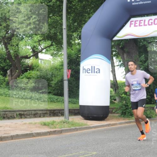 29.06.2025 - hella hamburg halbmarathon KatJ http://msf.ph/oto/8355555 29.06.2025 10:21:49 Zwischen KM18-KM19 1407, 2746, 3935, 4463, 8062 meine-sportfotos.de