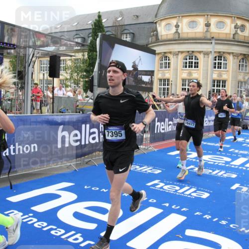 29.06.2025 - hella hamburg halbmarathon Michael Strokosch http://msf.ph/oto/8355597 29.06.2025 10:54:00 Ziel 1151, 1706, 1815, 1870, 2432, 3096, 6356, 6374, 6481, 7395, 7918, 7973, 8394, 11789, 12413, 13032, 13869, 14175, 16477, 16538, 18308, 18418, 18831, 18879, 18915, 19177 meine-sportfotos.de